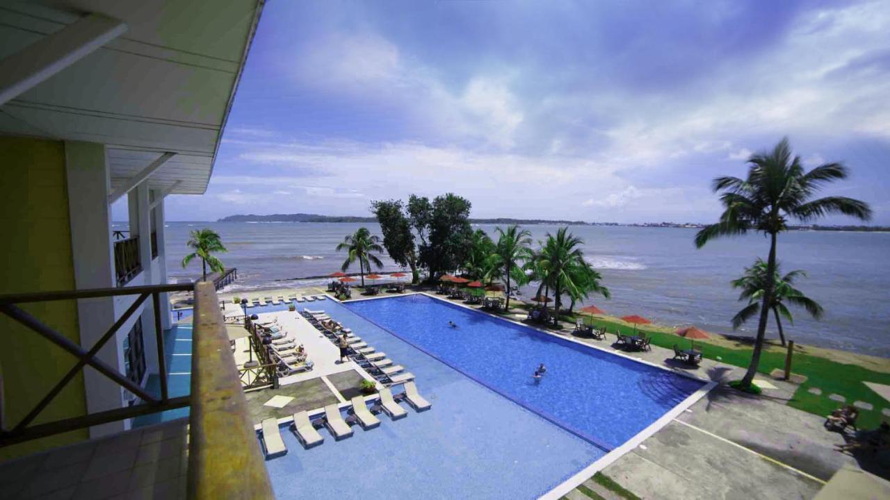 Playa Tortuga Hotel And Beach Resort Bocas Town Ngoại thất bức ảnh