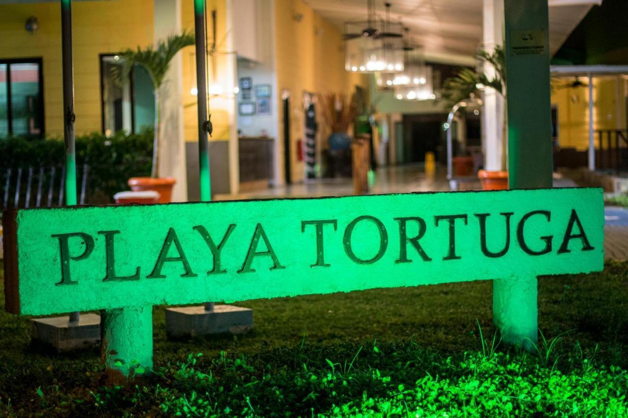 Playa Tortuga Hotel And Beach Resort Bocas Town Ngoại thất bức ảnh