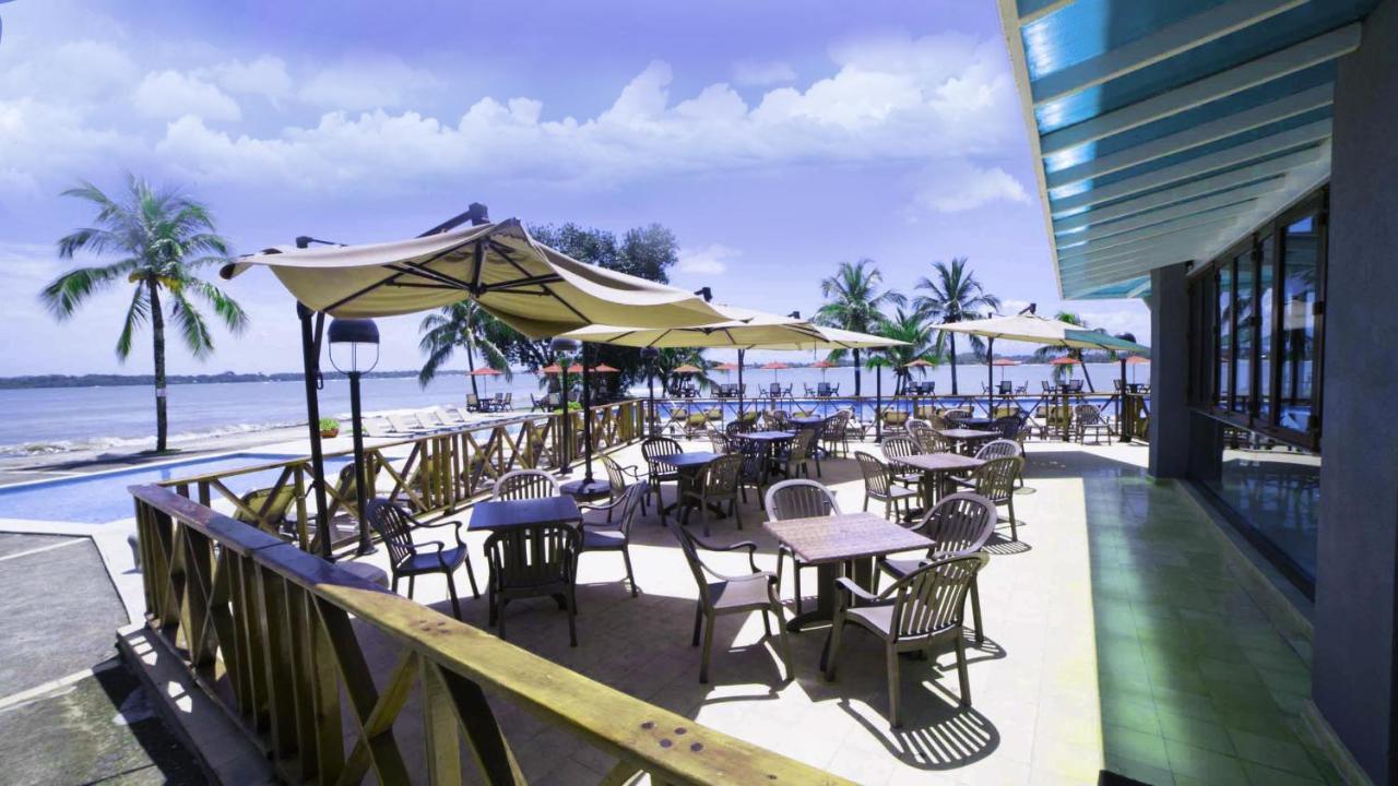 Playa Tortuga Hotel And Beach Resort Bocas Town Ngoại thất bức ảnh