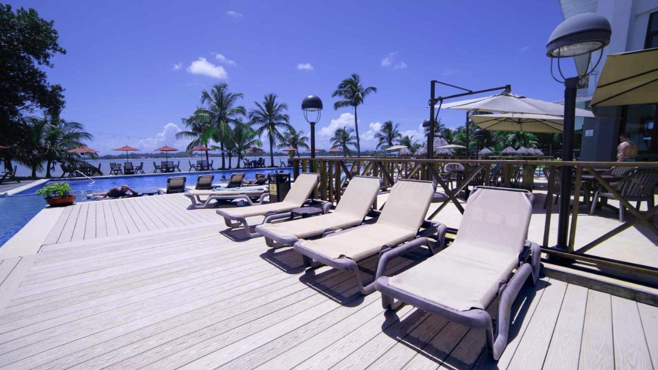 Playa Tortuga Hotel And Beach Resort Bocas Town Ngoại thất bức ảnh